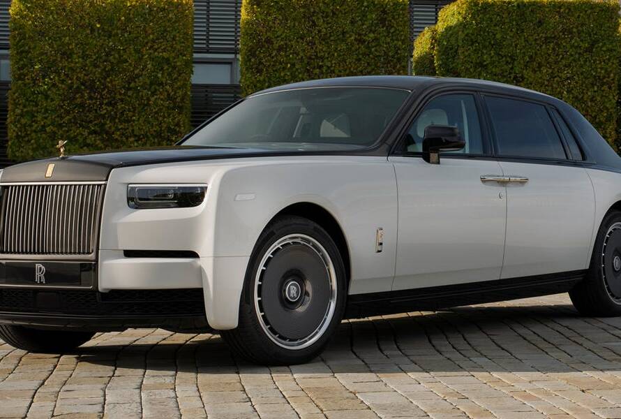 How Much is Rolls Royce Rental Toronto?